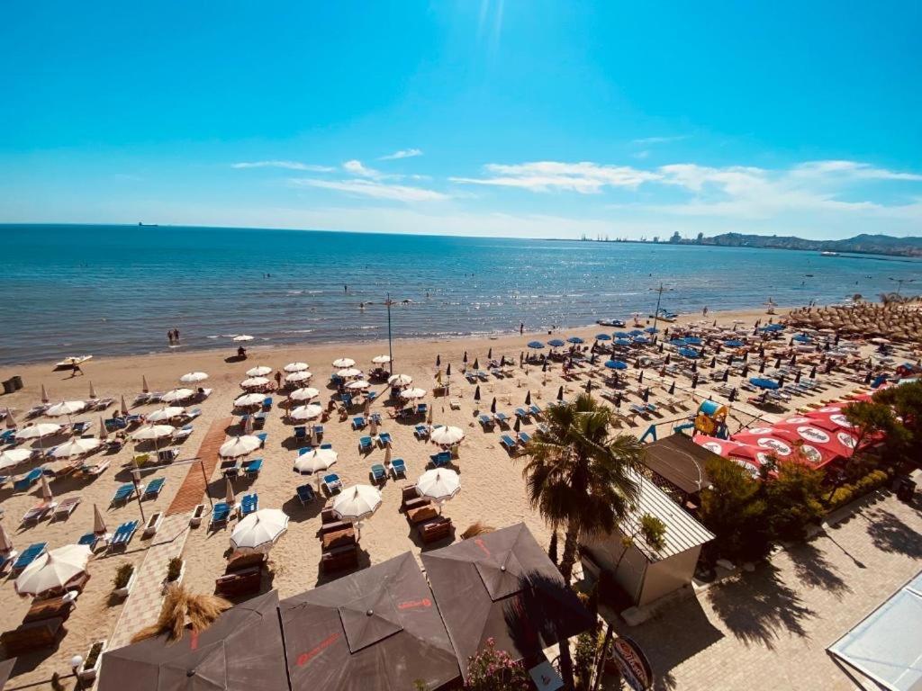 Luxurious Dreamy Seaside Apartment Durrës Kültér fotó